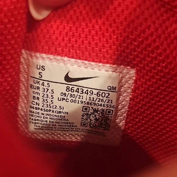 Nike SB Zoom Blaze University Red and White Mid Suede Sneakers - Picture 5 of 7